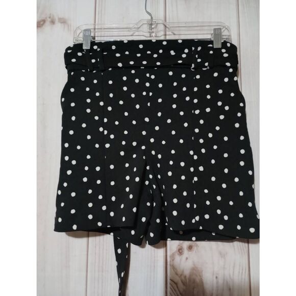 Maurices Shorts Ladies Medium Black White Polka Dot - Picture 1 of 5